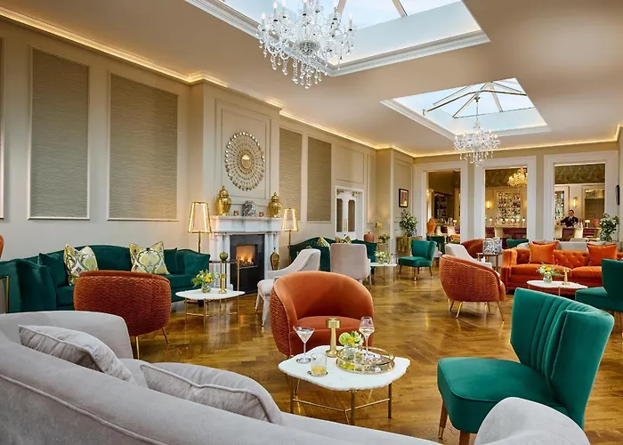 Cork'S Vienna Woods & Villas